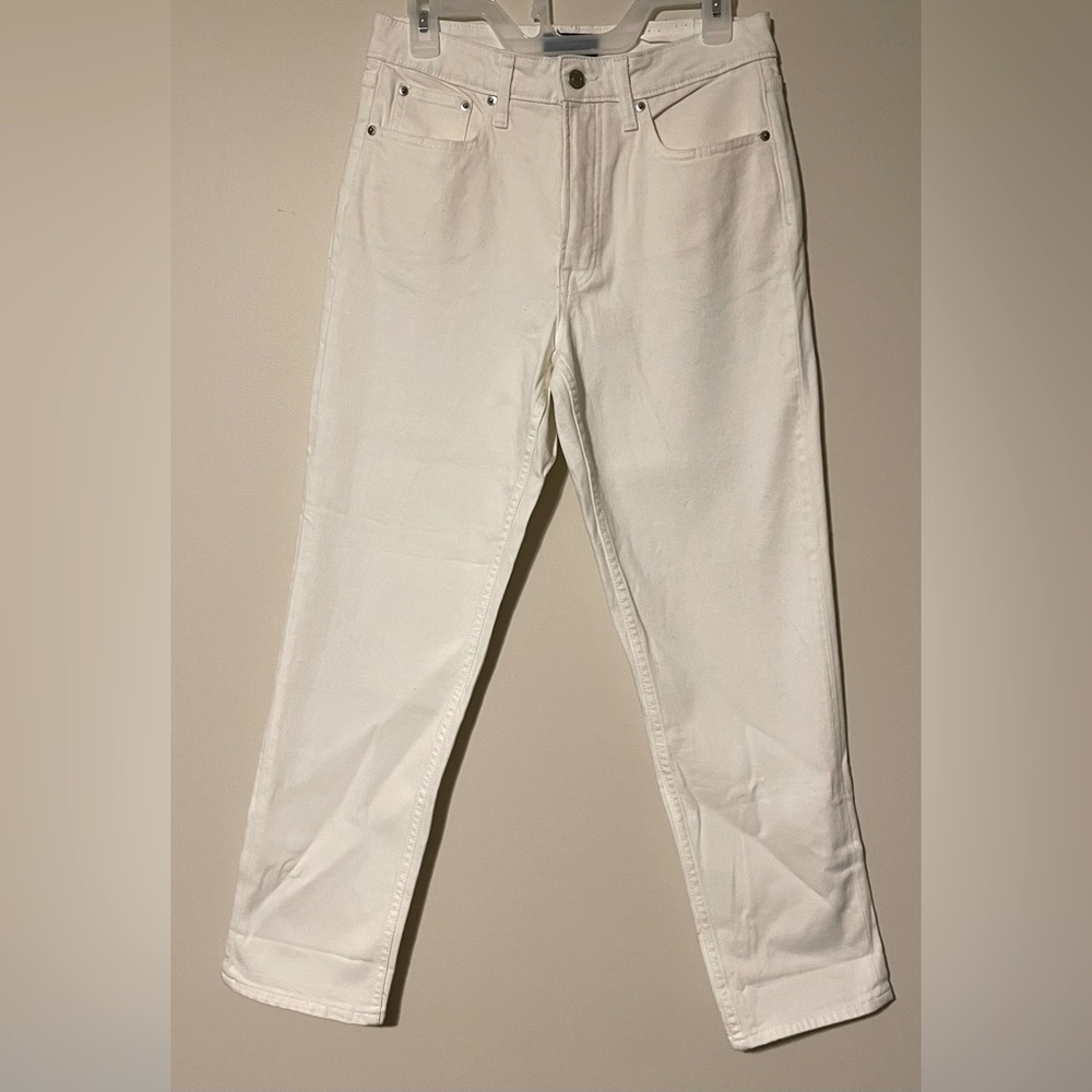 NWT Free Assembly White Straight Jean